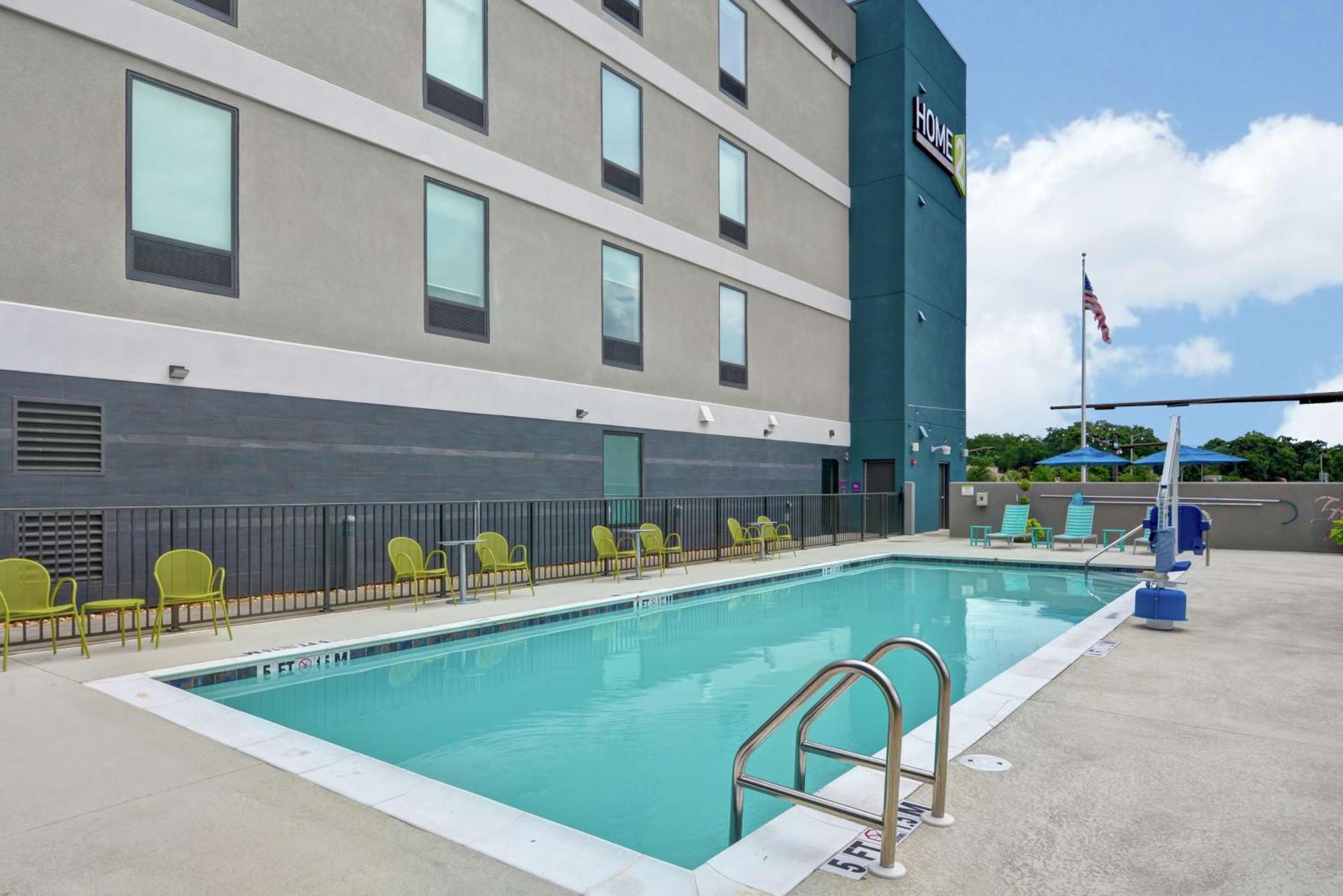 โฮม2 สวีท บาย ฮิลตัน เพนซาโคลา I-10 แอท นอร์ทแดวิสไฮเวย์ ฟลอริดา Hotel ภายนอก รูปภาพ